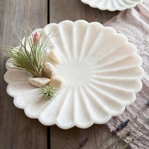 NEW Anthropologie Terrain Scalloped Edge Marble Tray